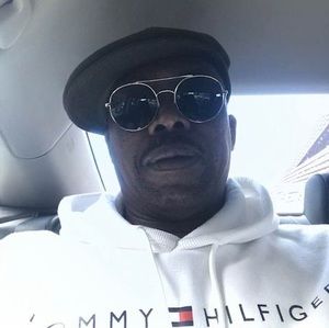 Meet your Posher, Shane